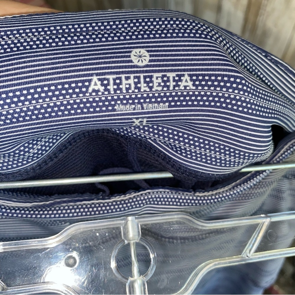 Athleta Swagger Navy Tired Skort - Picture 5 of 5
